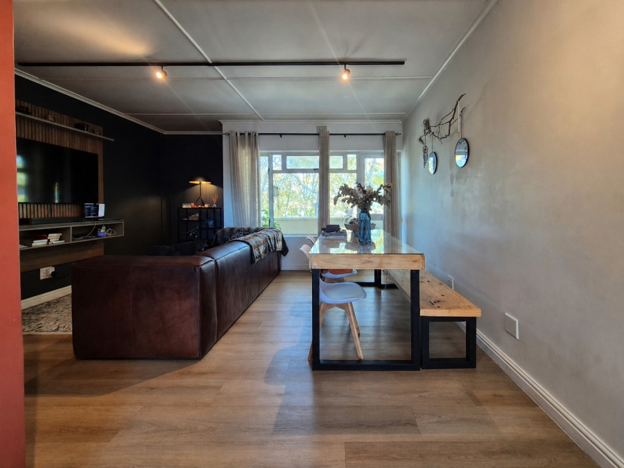 2 Bedroom Property for Sale in Harfield Village Western Cape